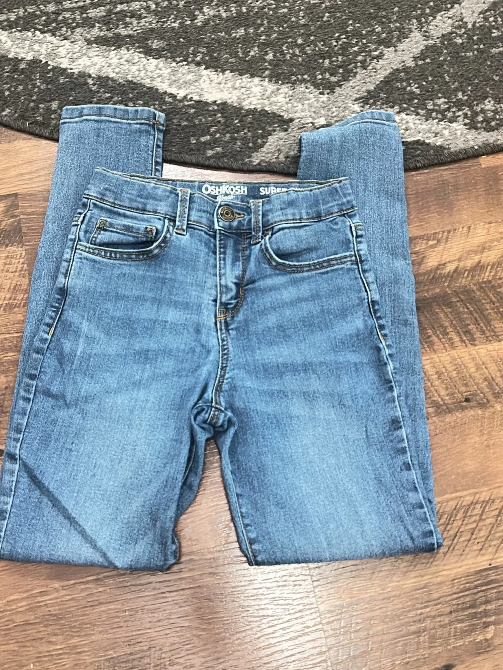 Variety brands of girl jeans